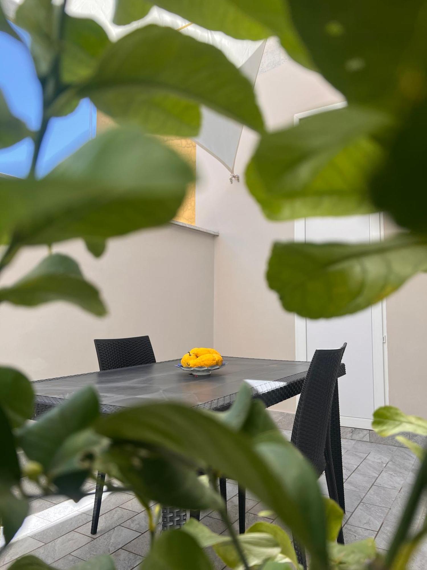 49 Downtown Pompeii Bed & Breakfast Екстериор снимка